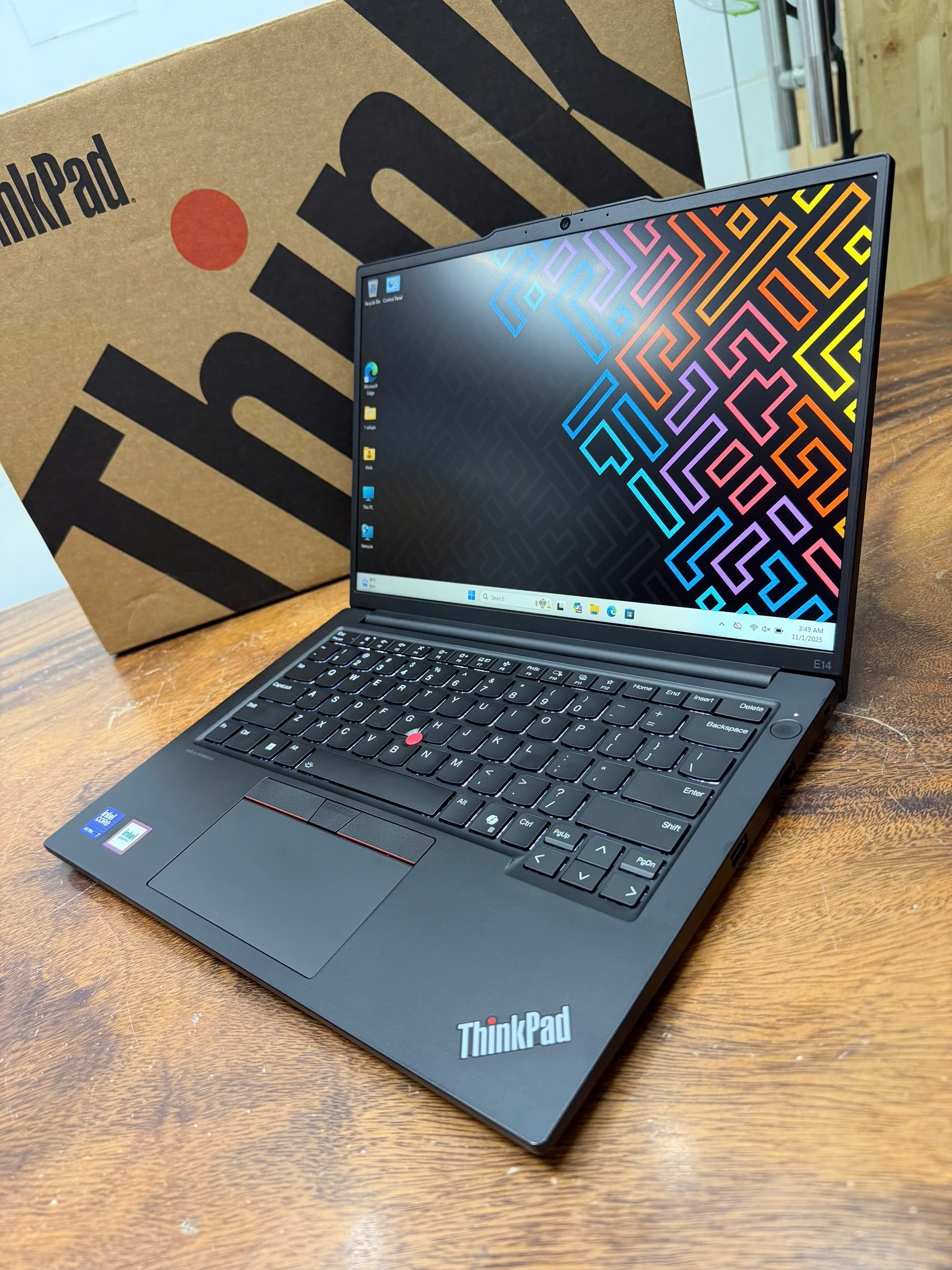 Thinkpad E14 Gen 6 1