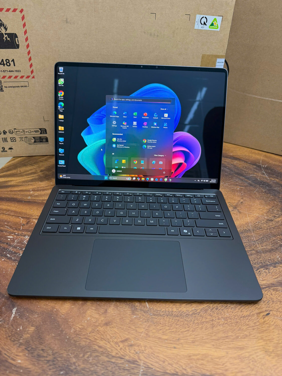 Surface Laptop 8 13 2