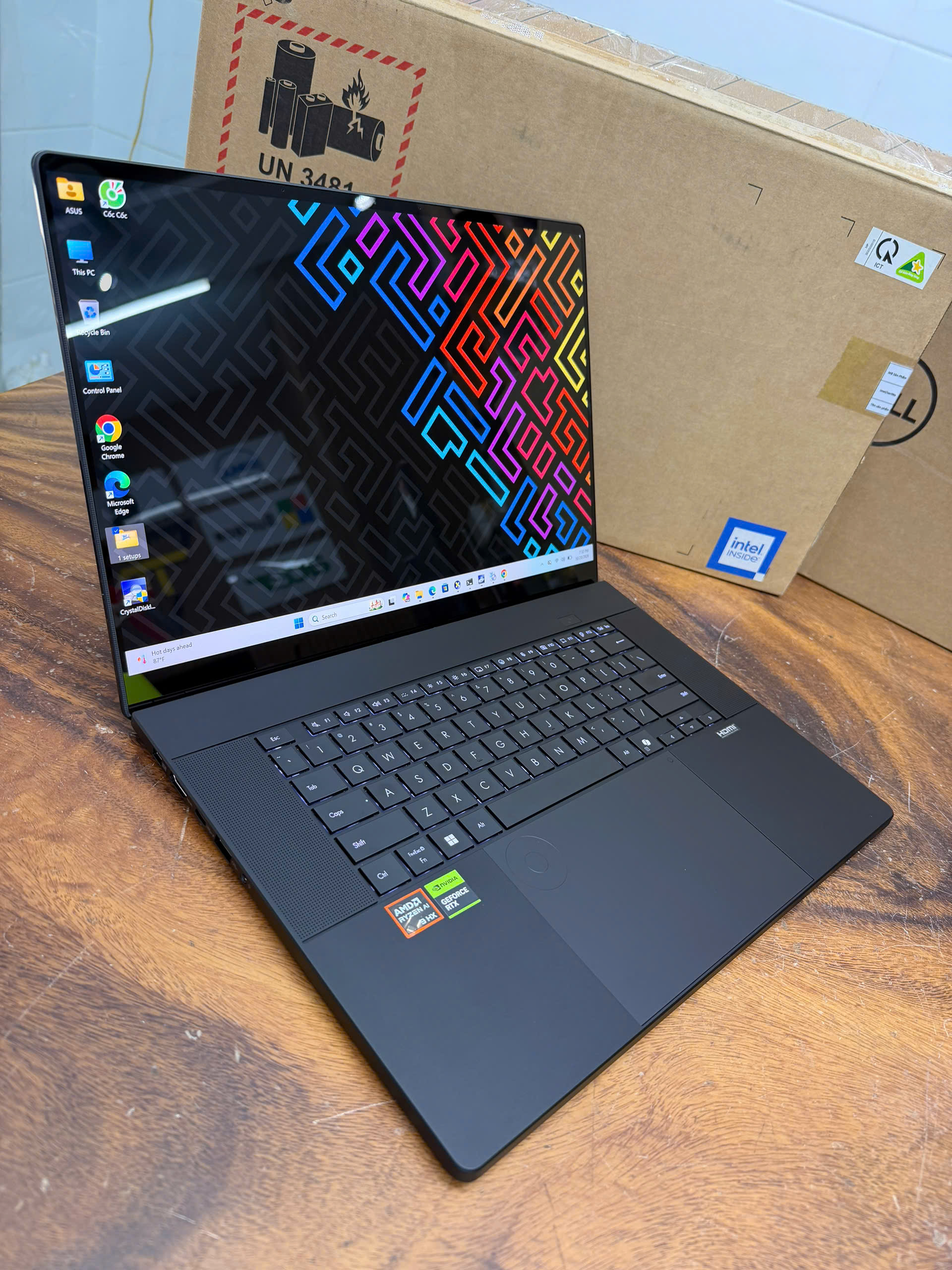 Asus Proart P16 H7606wp 9