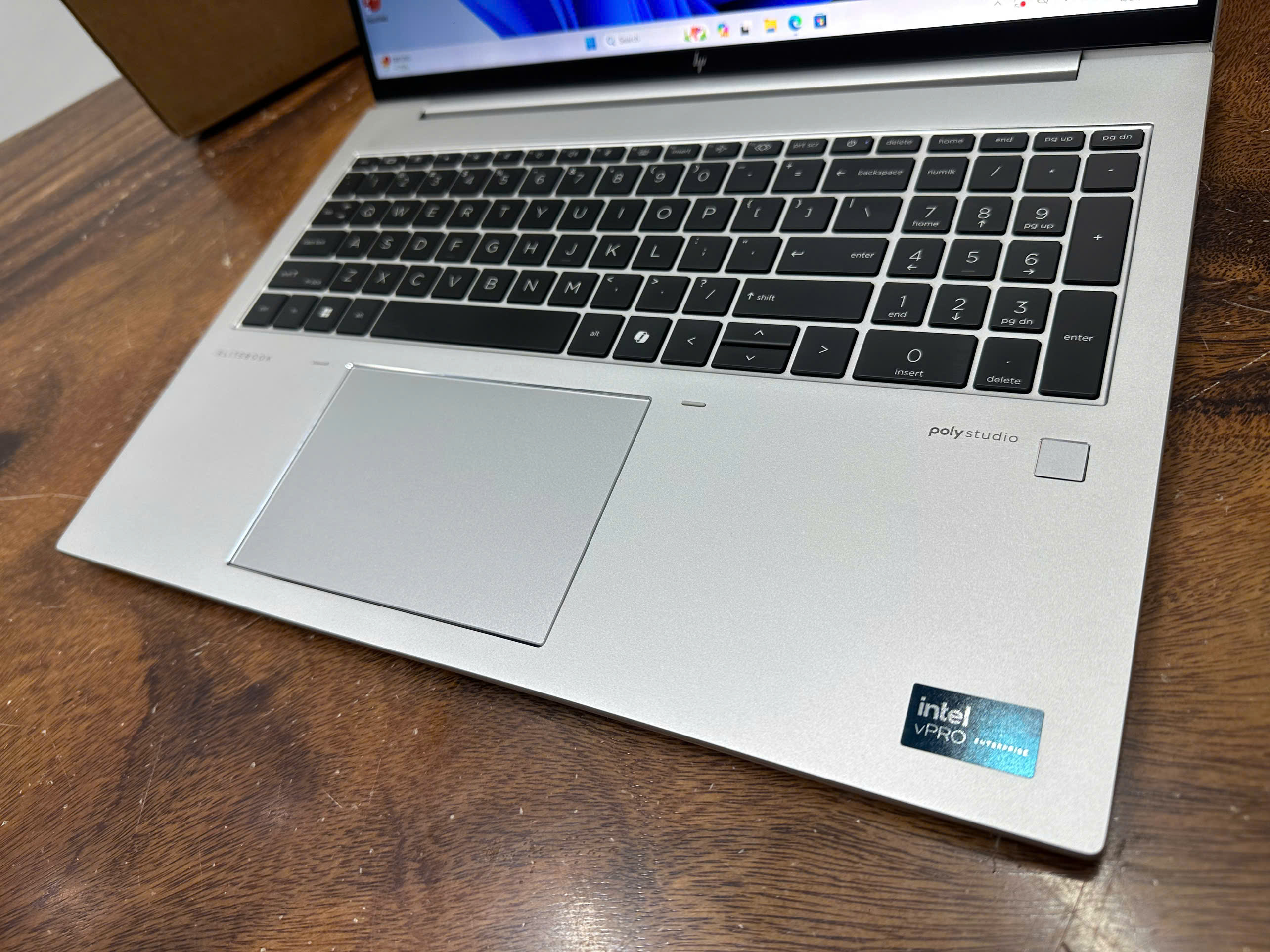 Hp Elitebook 860 G11 5