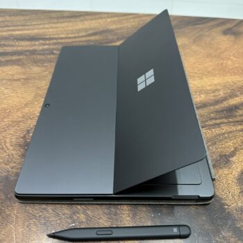 Surface Pro 9 Black 3