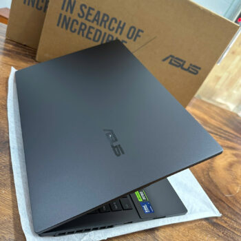 Asus Vivobook Pro 15 Oled Q533 13