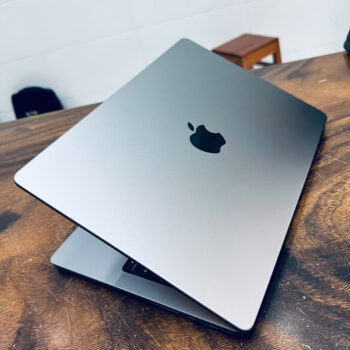 Macbook Pro 14 M1 7