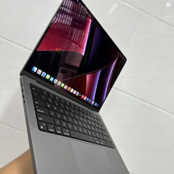 Macbook Pro 14 M2 Grey 4