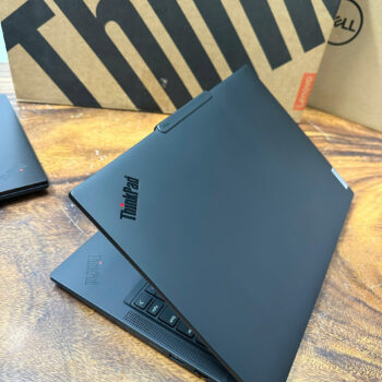 Thinkpad P14s Gen 5 Ryzen 7 5