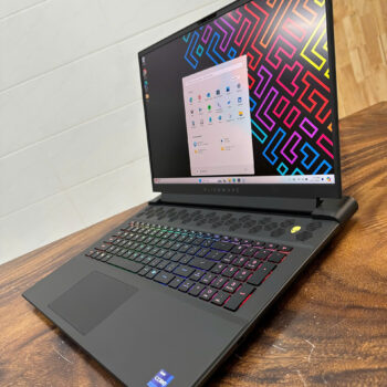 Dell Alienware M18 R2 1