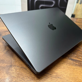 Macbook Pro 16 Space Black M4 Pro 1