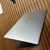 Dell Precision 5570 Core I9 4k 3