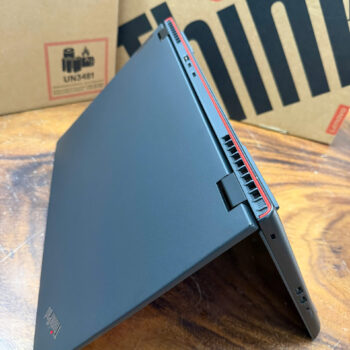 Thinkpad P16v I7 4