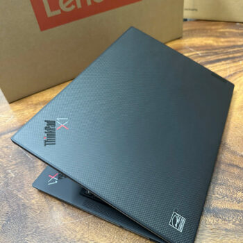 Thinkpad X1 Carbon Gen 10 4k5