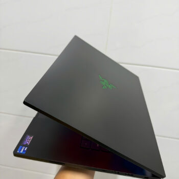 Razer Blade 16 Rz09 0483 1