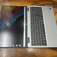 Dell Latitude 5550 4