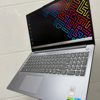 Lenovo Loq 15iax9 19