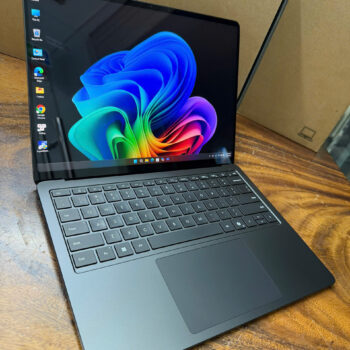 Surface Laptop 7 13in Black 5