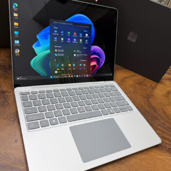 Surface Laptop 13 Inch 1st Edition With Snapdragon 1