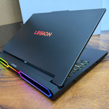 Lenovo Legion Pro 7 16iax10h Fifa Edition 4