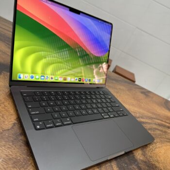 Macbook Pro 14 M3 Space Black 6