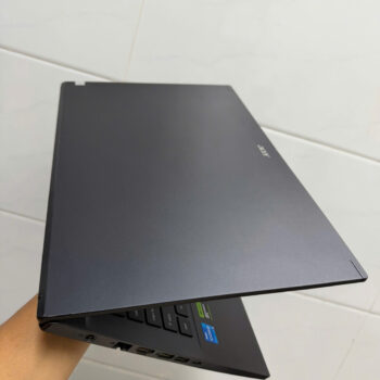 Acer A715 76g (3)