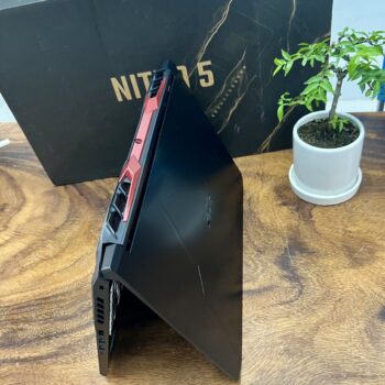 Acer-Nitro-5-3060-1