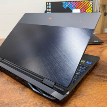 Acer Predator Helios 300 Ph315 55 (4)