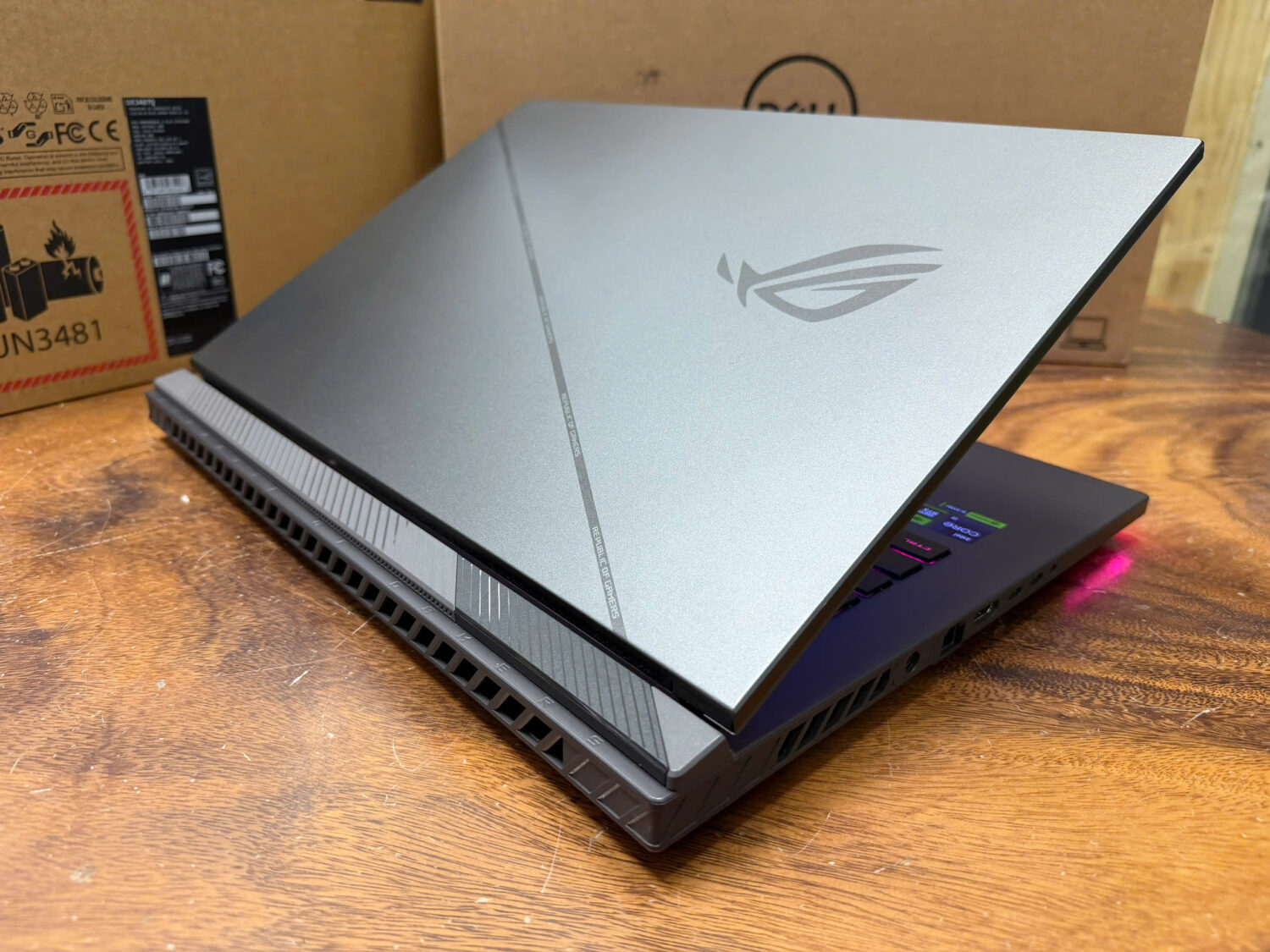 Asus Rog Strix G18 G814jvr (10)