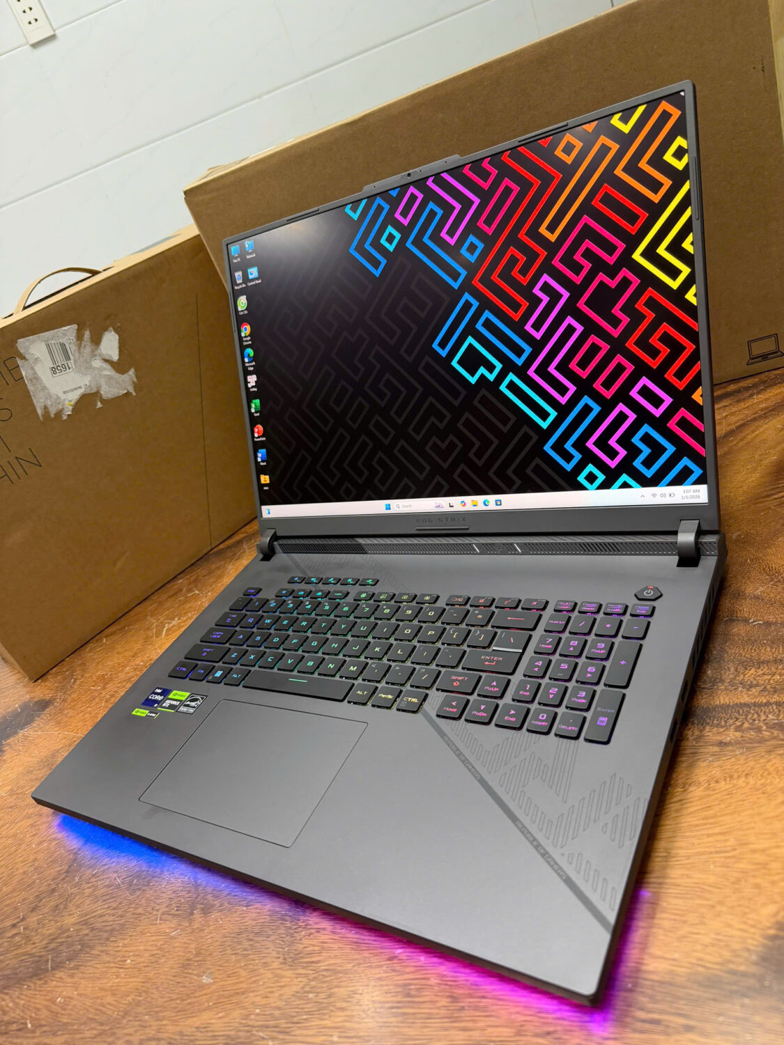 Asus Rog Strix G18 G814jvr (4)