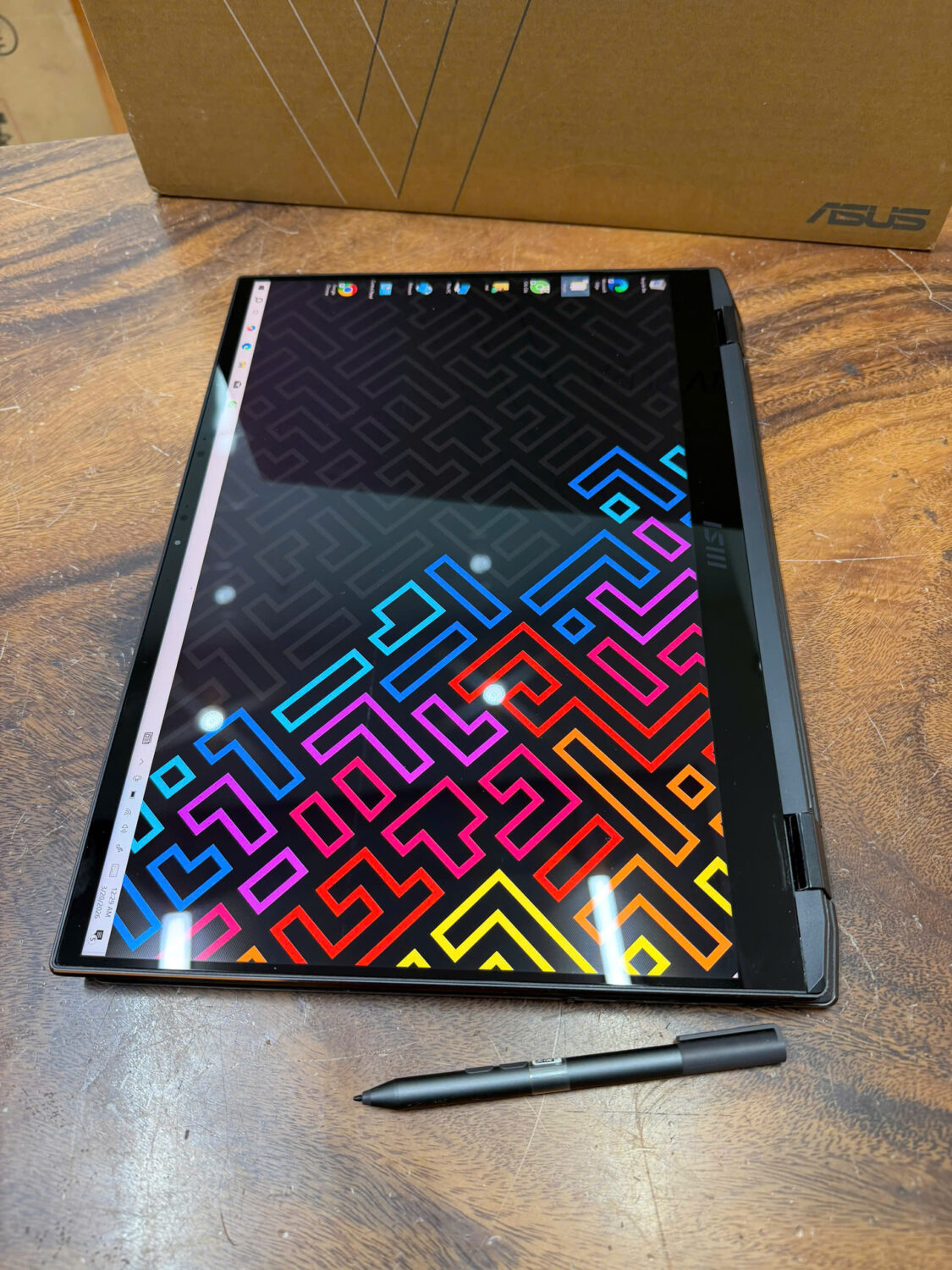 Asus Summit E16flip (3)