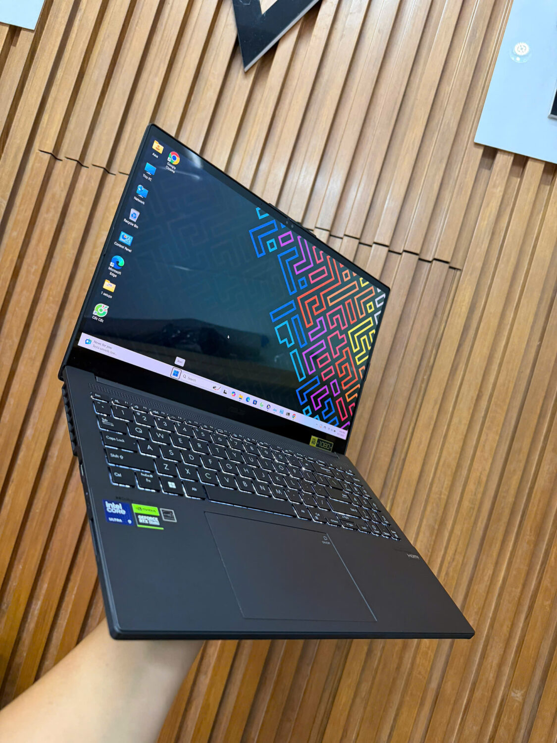 Asus Vivobook Pro 15 Oled Q534m (2)