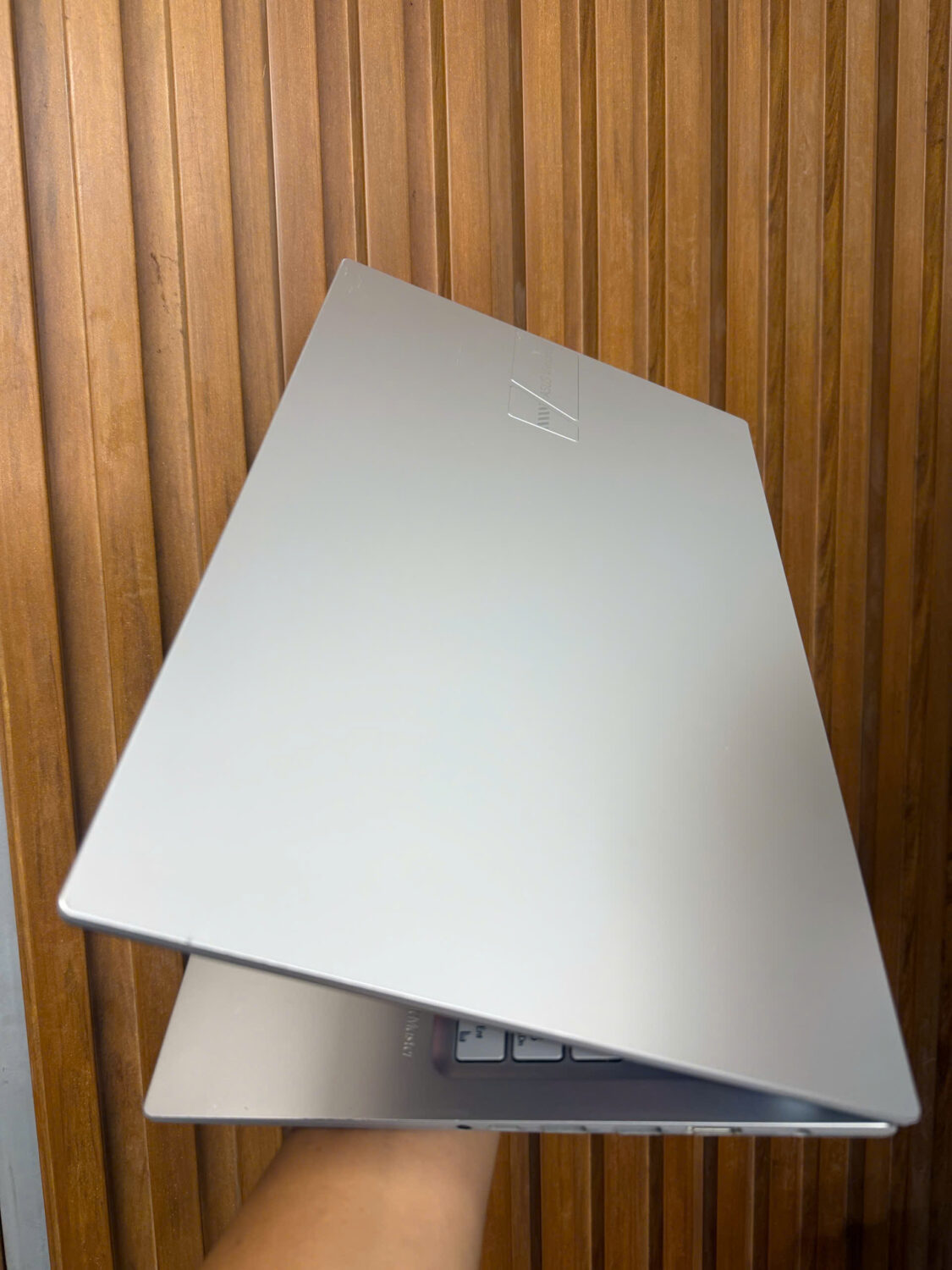 Asus Vivobook X1504za (1)
