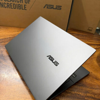 Asus Zenbook 14 Q415 (1)