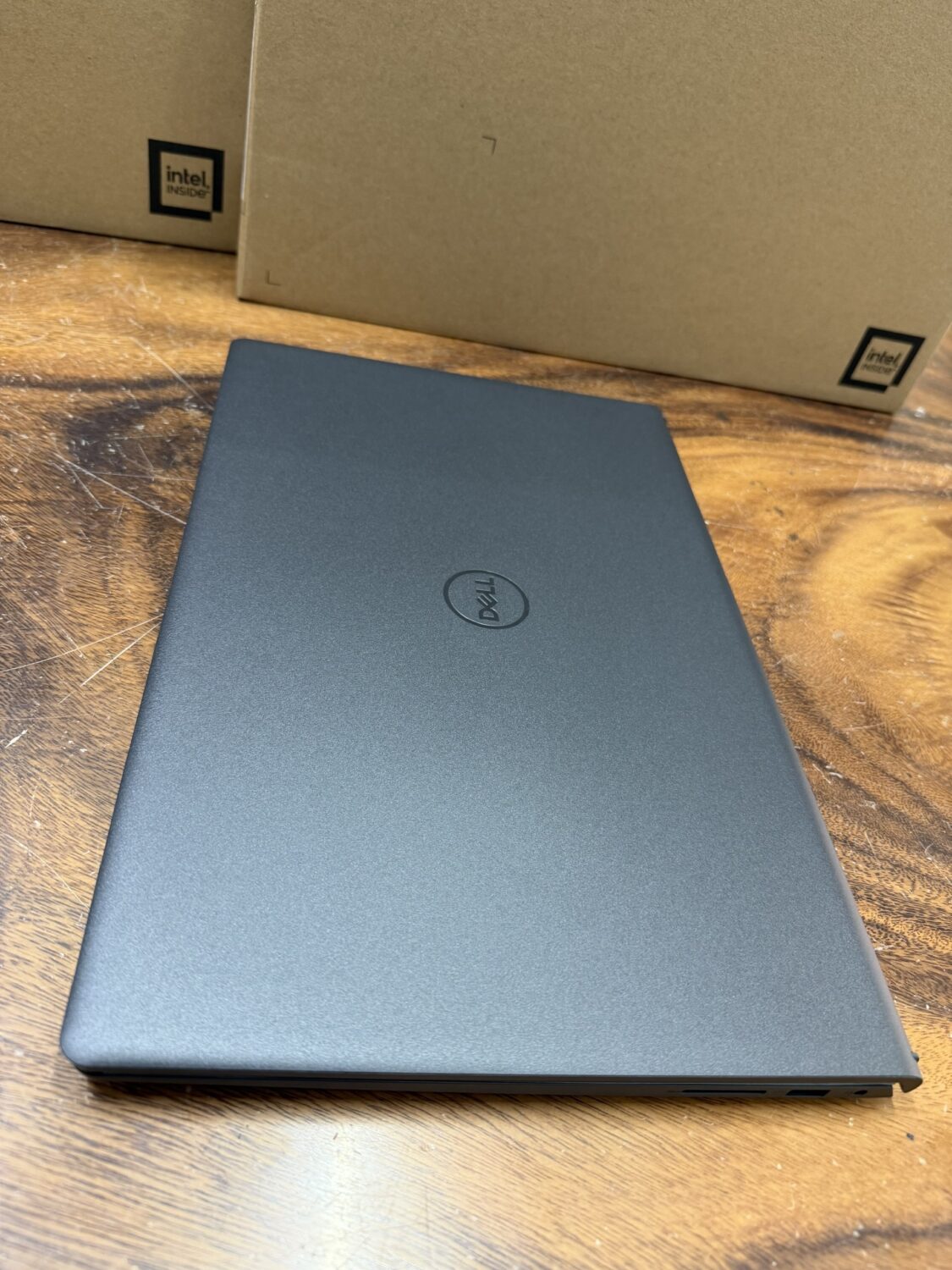 Dell 15 Dc15250 (9)