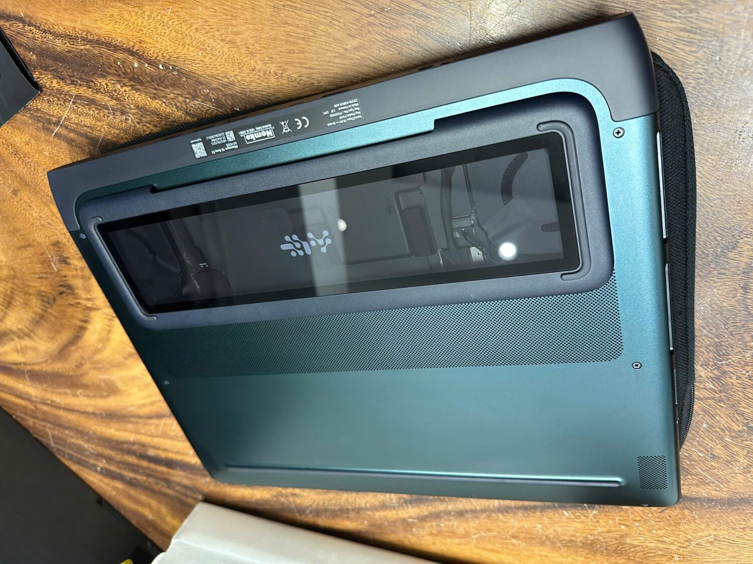 Dell Alienware 16 Area 51 (7)