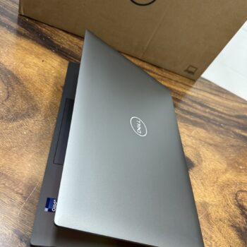 Dell Precision 5680 (4)