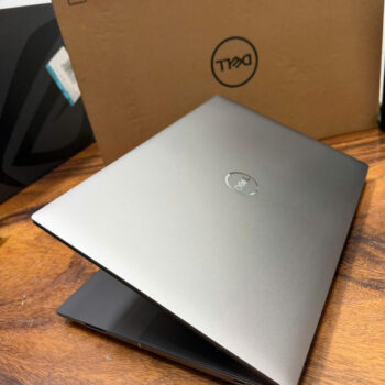 Dell Precision 5690 Ultra 7 (6)