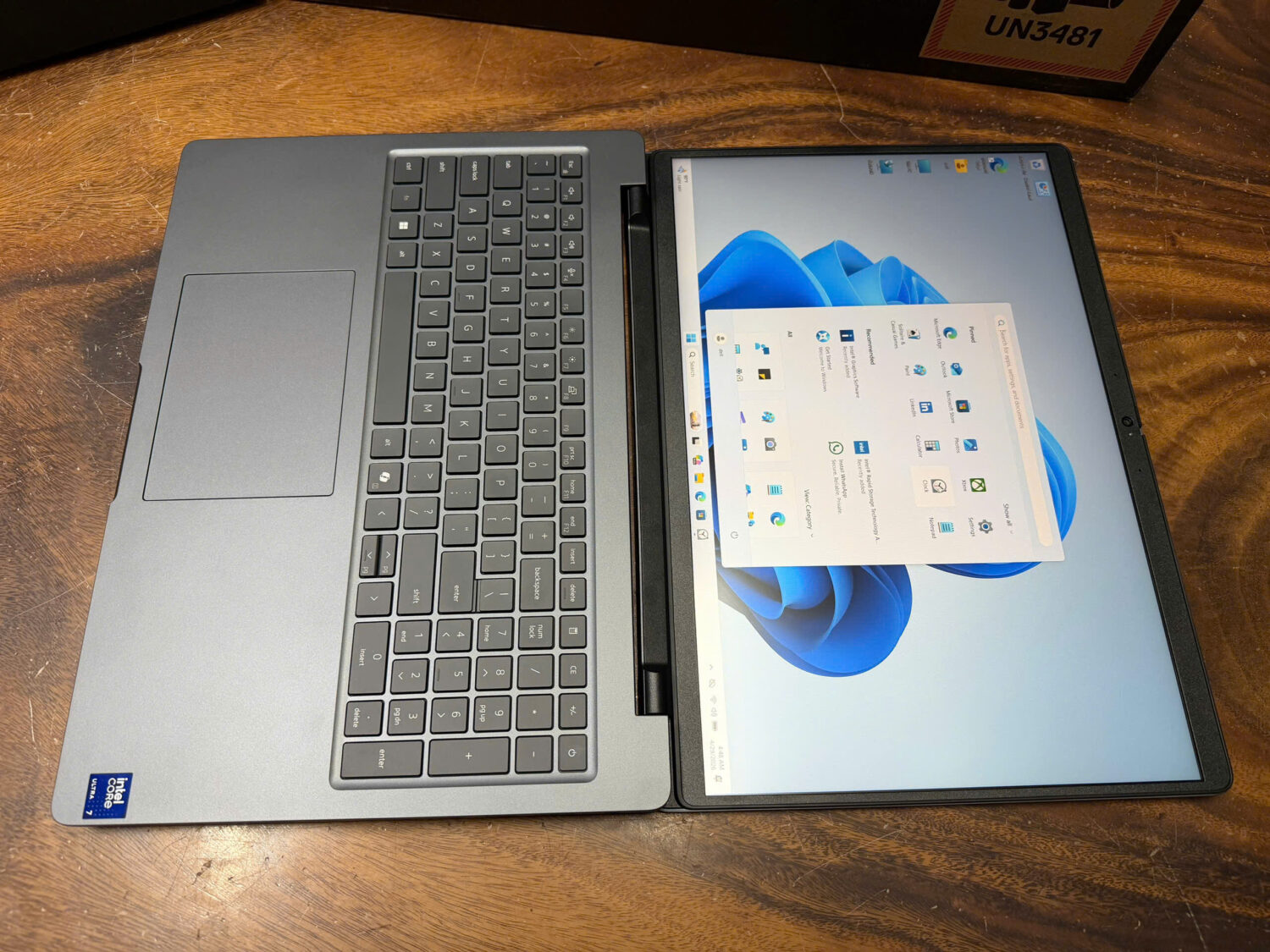 Dell Pro Max 16 Mc16250 (9)