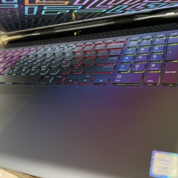 Dell alienware M17 9th (Copy)