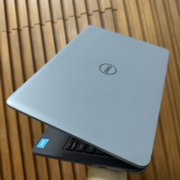 Dell latitude 3140 (2)