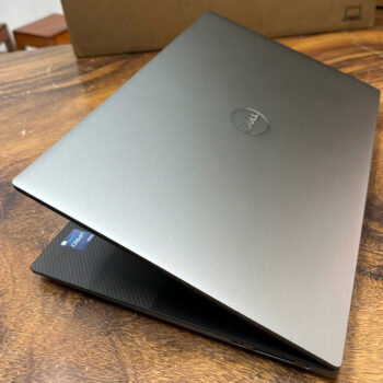 Thiết Kế Dell Precision 5570 cứng cáp và chắc chắn
