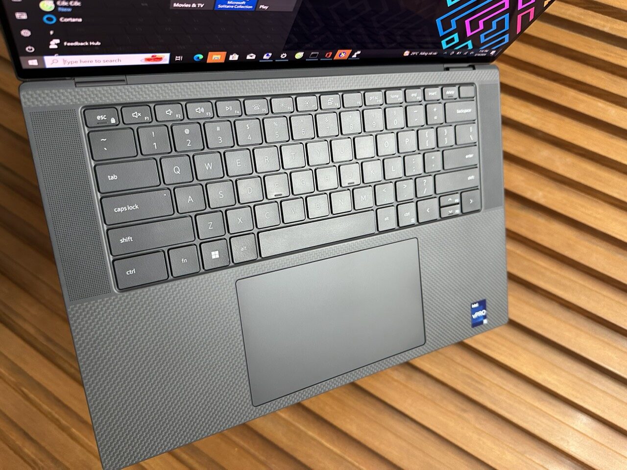 Trackpad Dell precision 5570 hỗ trợ thao tác đa cử chỉ