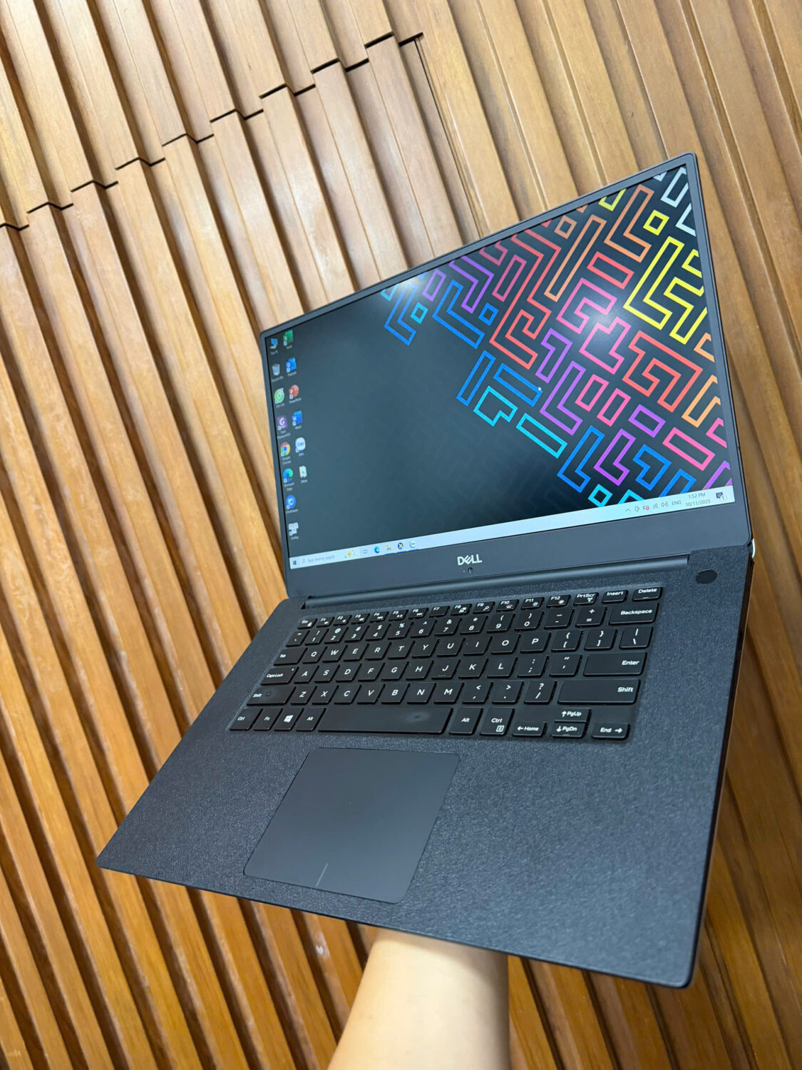 Dell Xps 9570 (4)