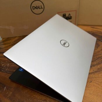 Dell Xps 9710 Core I7 (1)