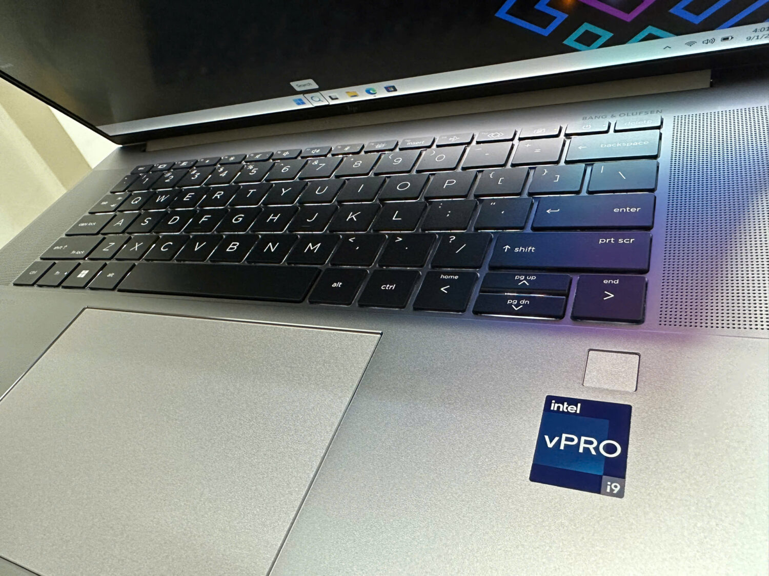 Hp Zbook Studio 16 G10 Fhd (10)