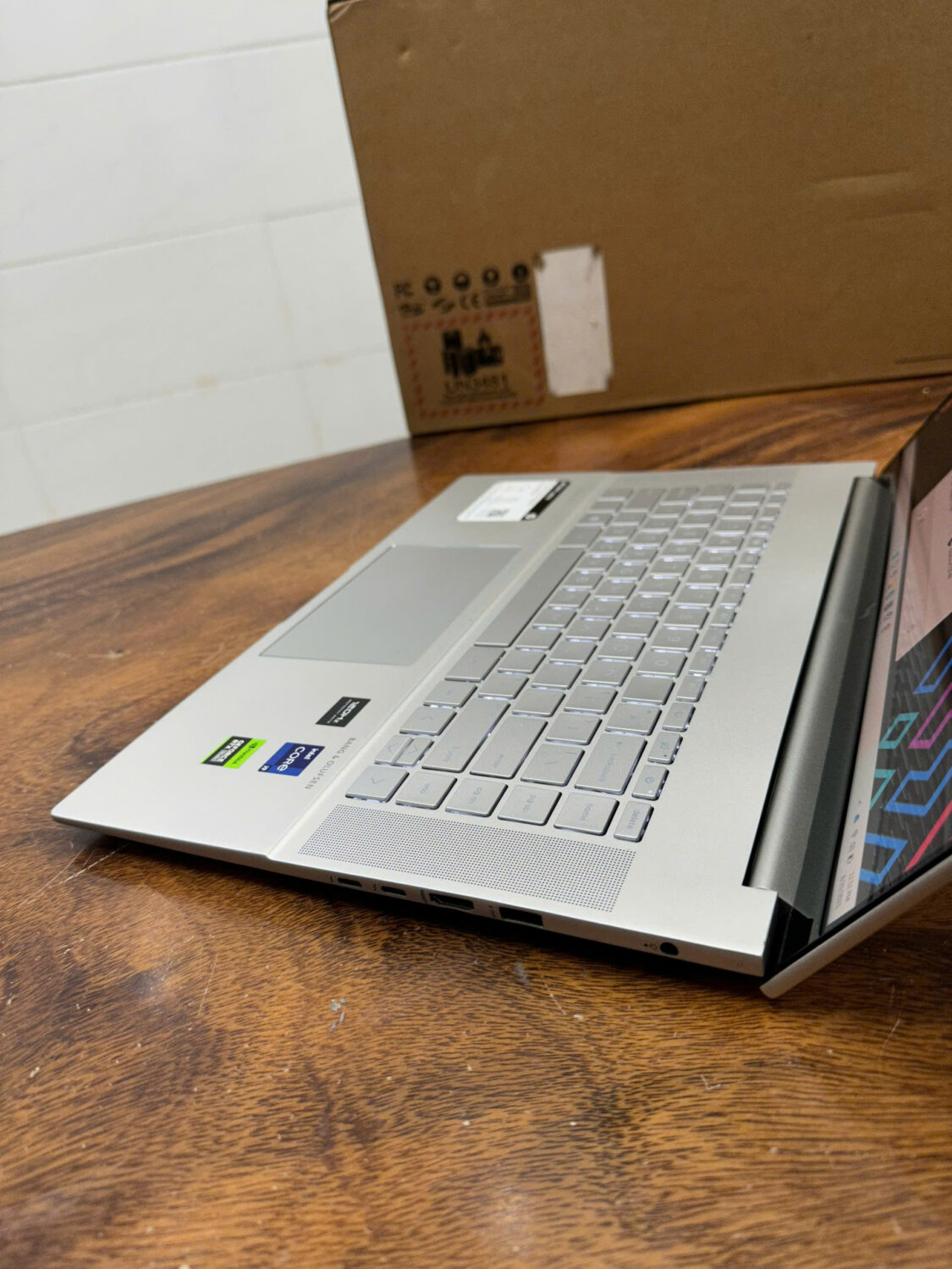 Hp Envy 16 H1023dx (6)