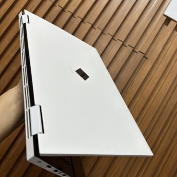 Hp Omen X16 (1)