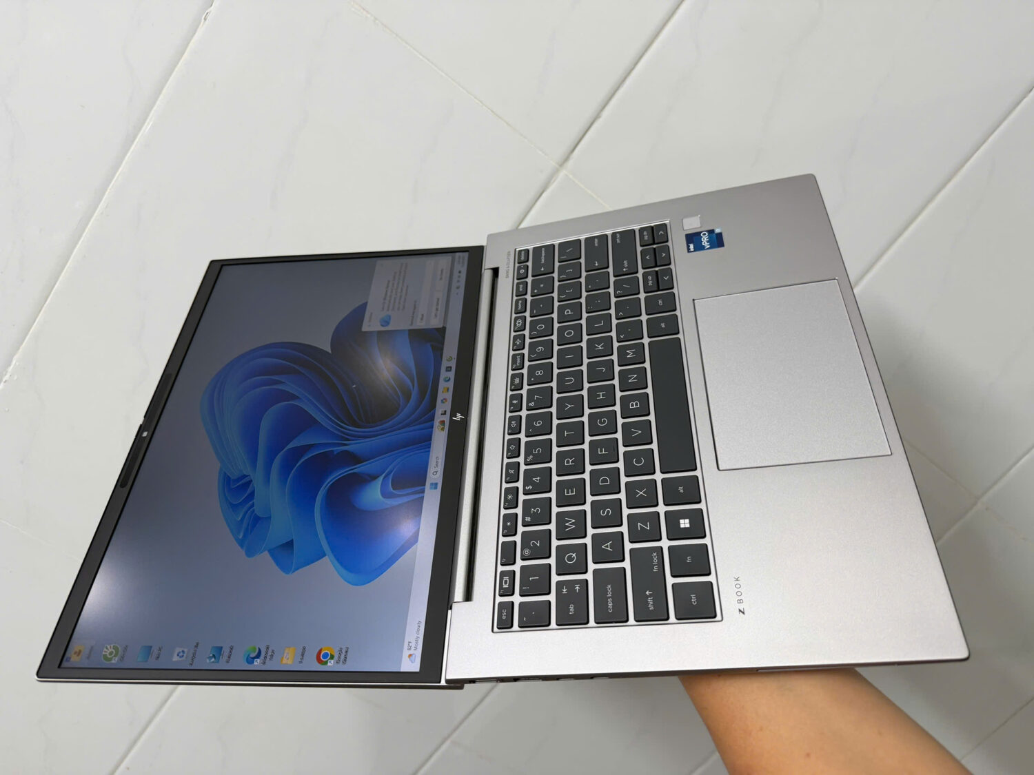 Hp Zbook Firefly 14 G10 Core I7 (7)