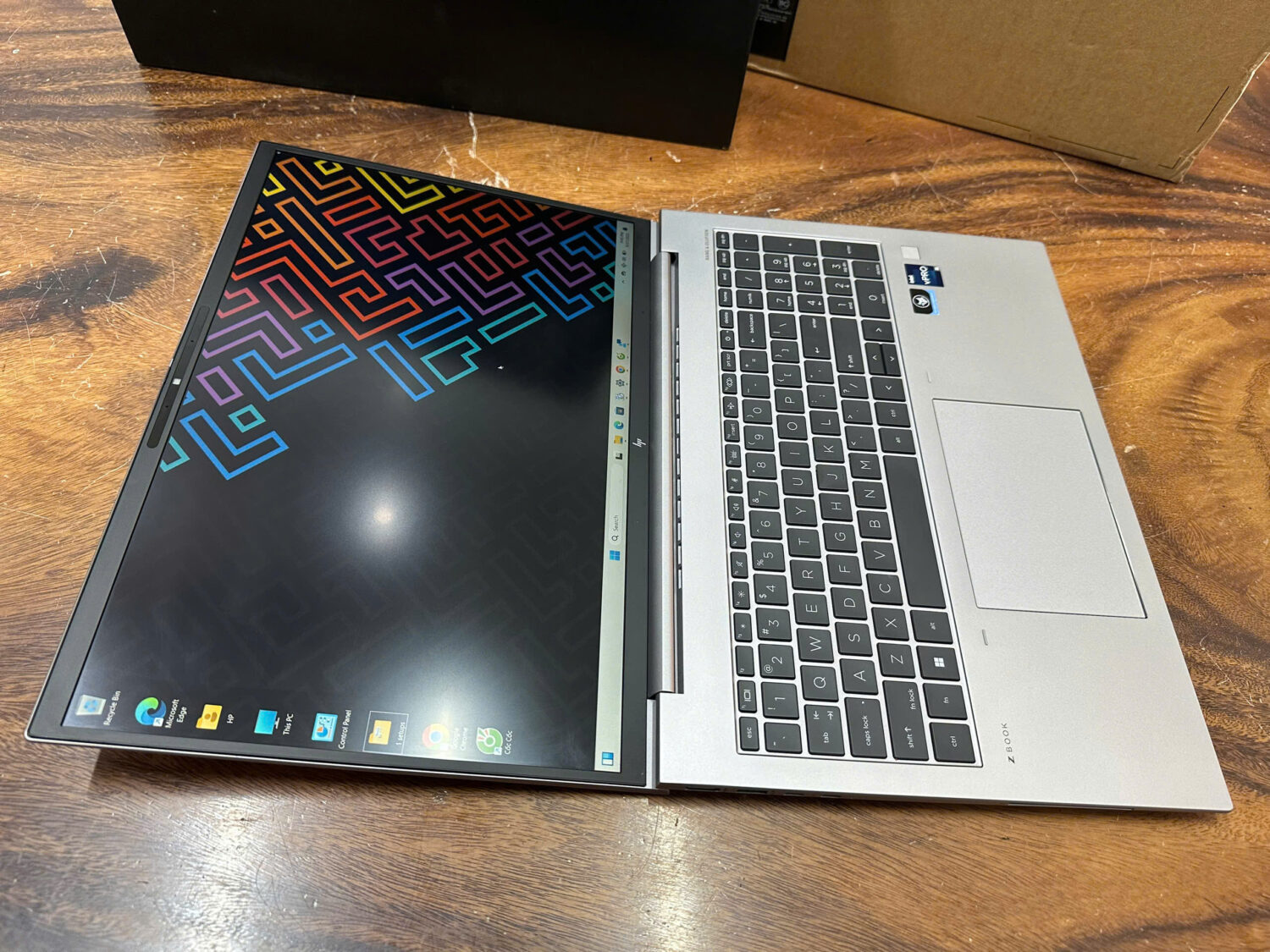 Hp Zbook Firefly 16 G9 Core I5 (5)