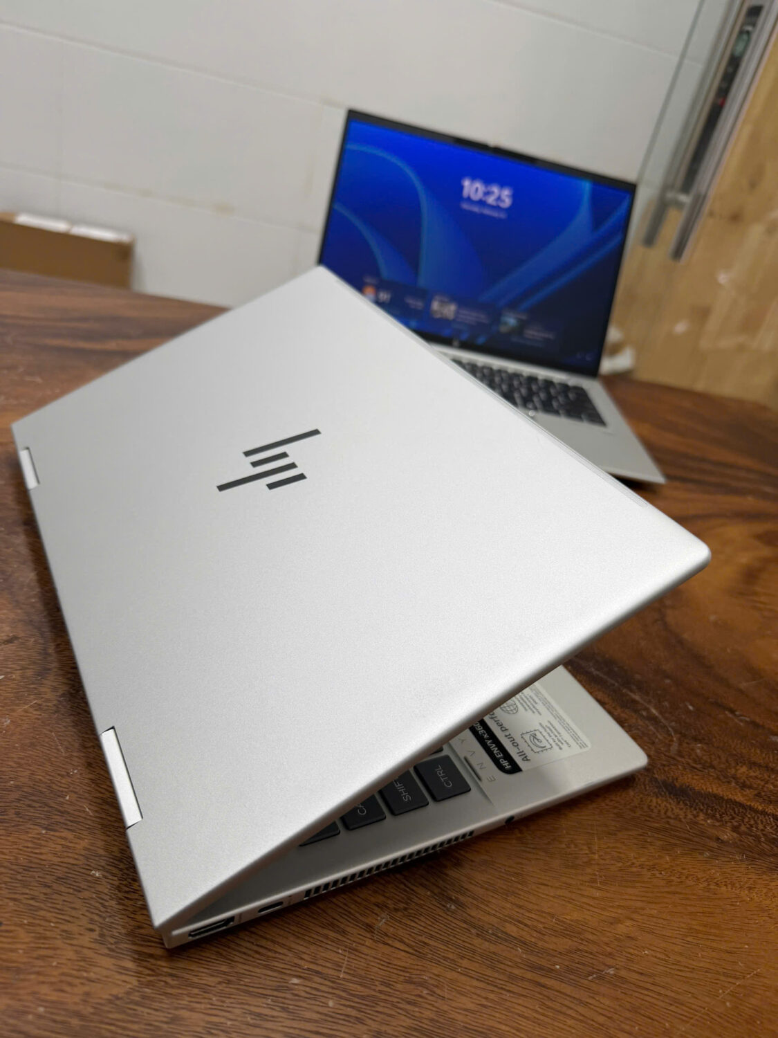 Hp Envy 14t Es10023dx  (4)
