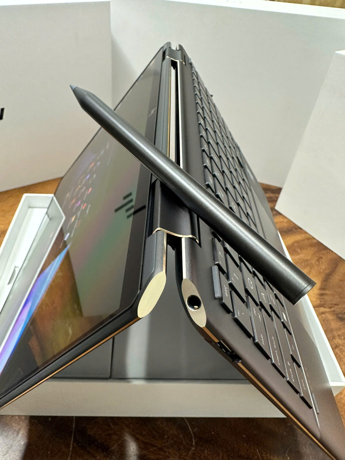 Hp Spectre X360 14 Ef2023dx (1)