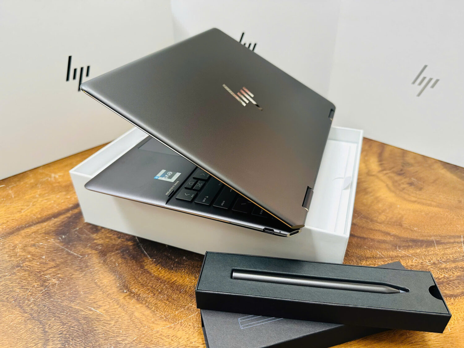 Hp Spectre X360 14 Ef2023dx (5)