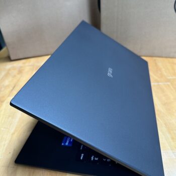 LG gram Z95P (4) (Copy)